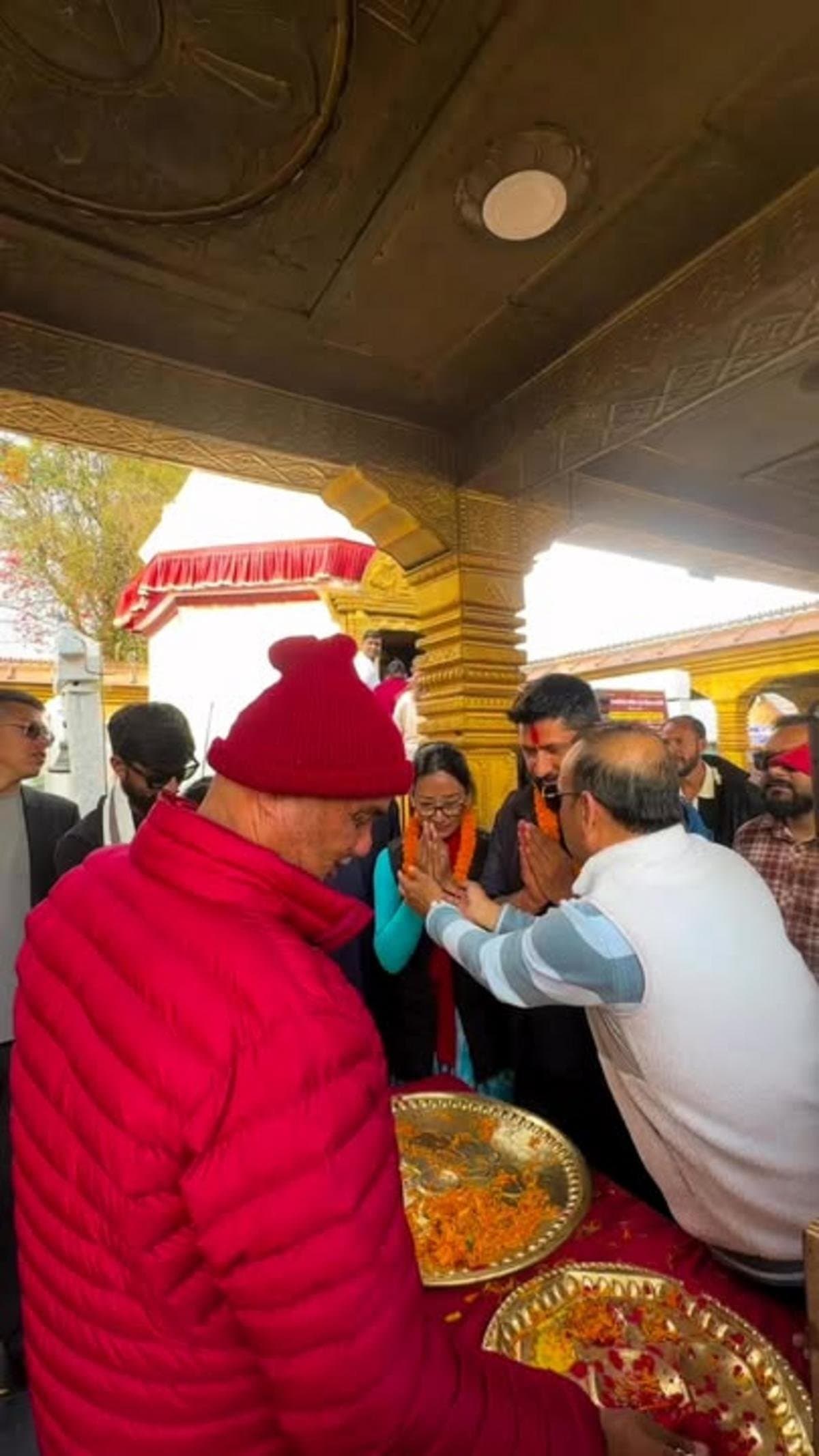 परिवर्तनको पक्षमा उभिन मतदातालाई आग्रह